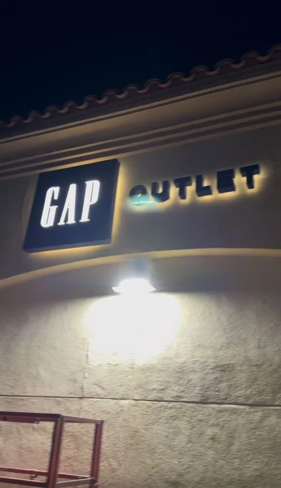 Slide of Ross Electric