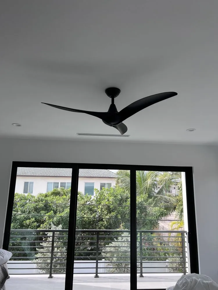 Slide of Rossis Appliances & Electrical Repair