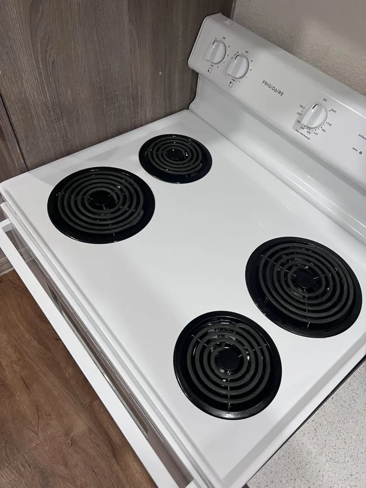 Trusted wiring installation in Plantation, FL by Rossis Appliances & Electrical Repair