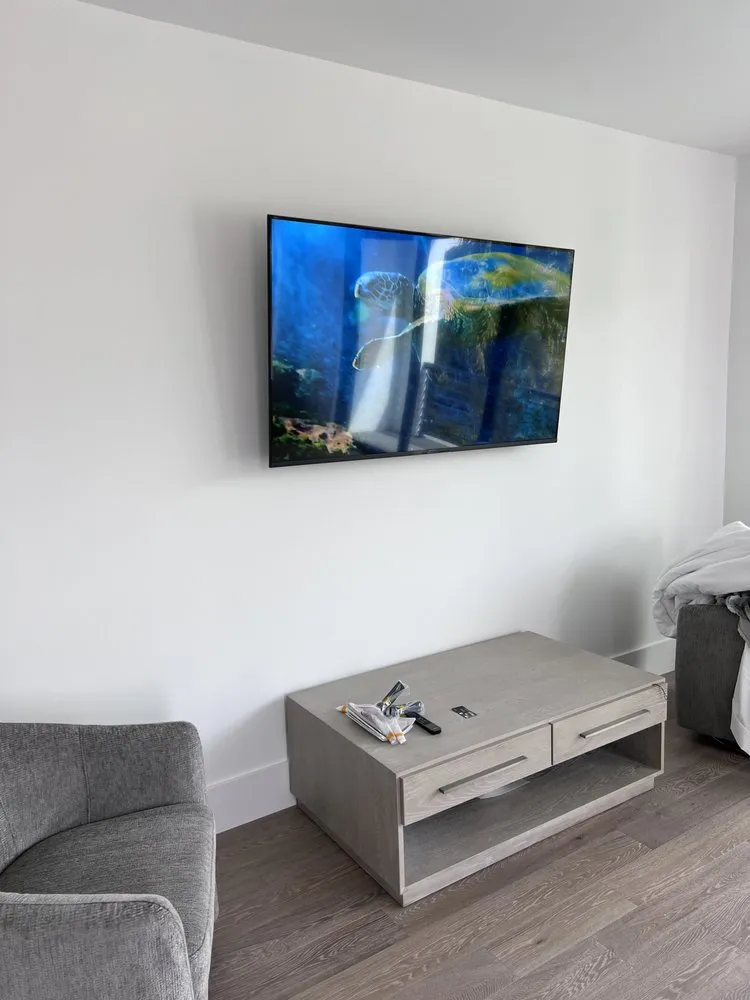 Slide of Rossis Appliances & Electrical Repair