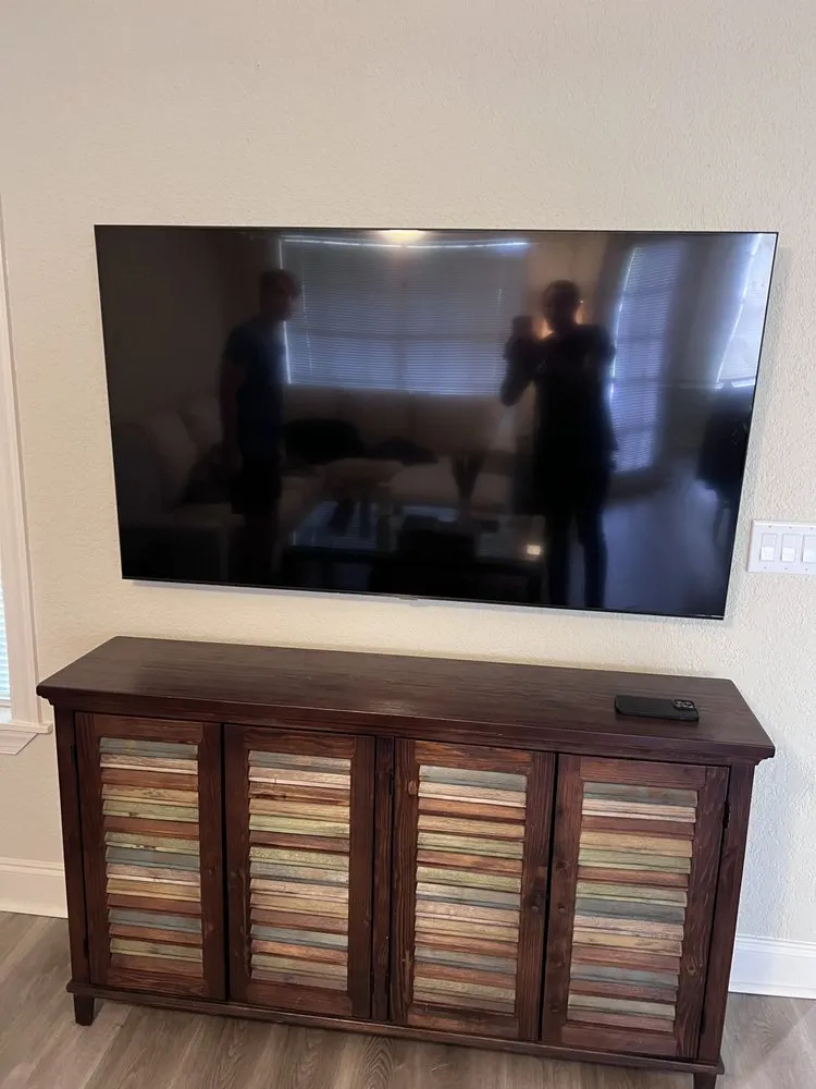 Slide of Rossis Appliances & Electrical Repair