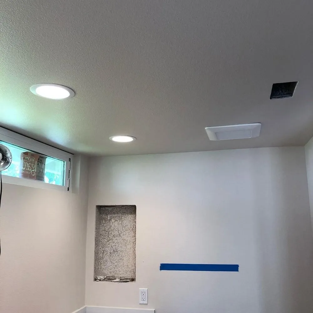 Slide of Rossmoor Electrical Services