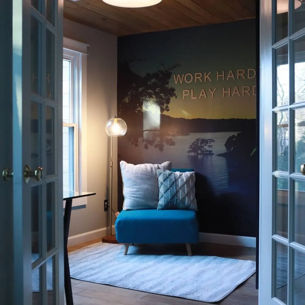 Slide of Rotunda Electric