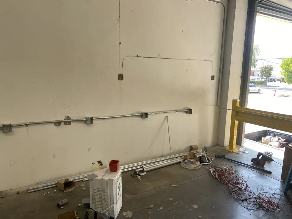 Slide of Rough & Rugged Electric