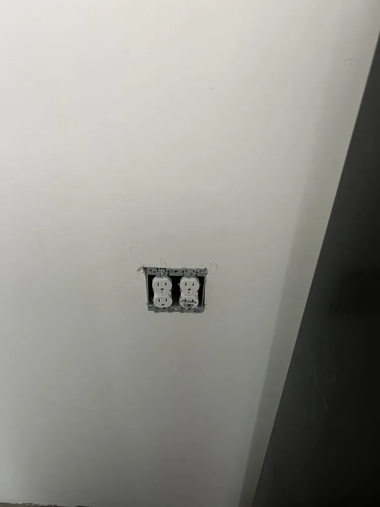 Slide of Roush Construction