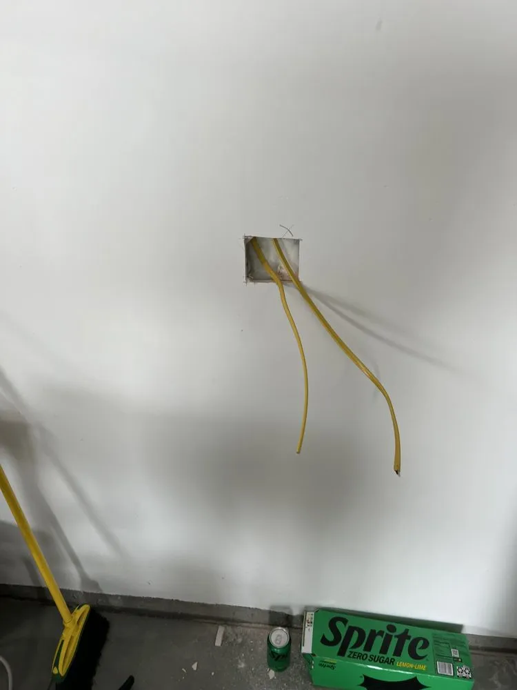 Slide of Roush Construction