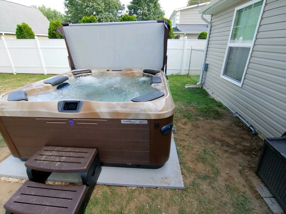 Slide of Rowlands Electric