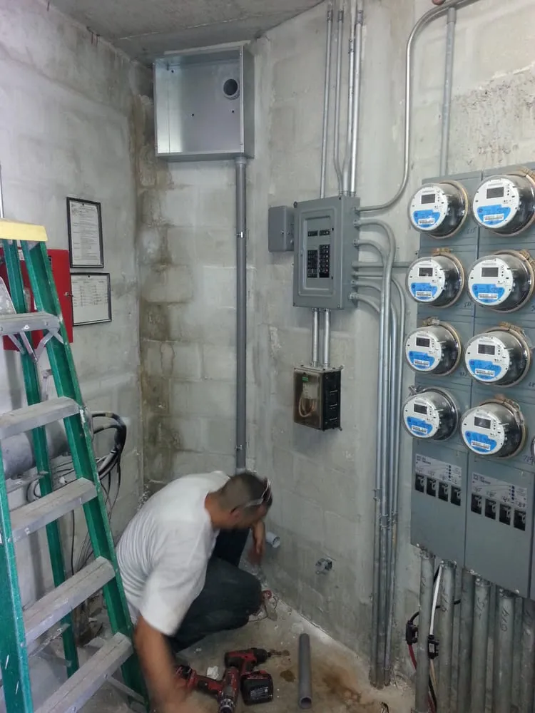 Slide of Roy Electric of Broward