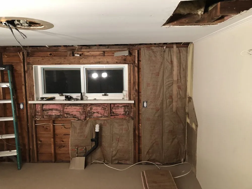 Slide of Roy Home Improvement and Remodeling