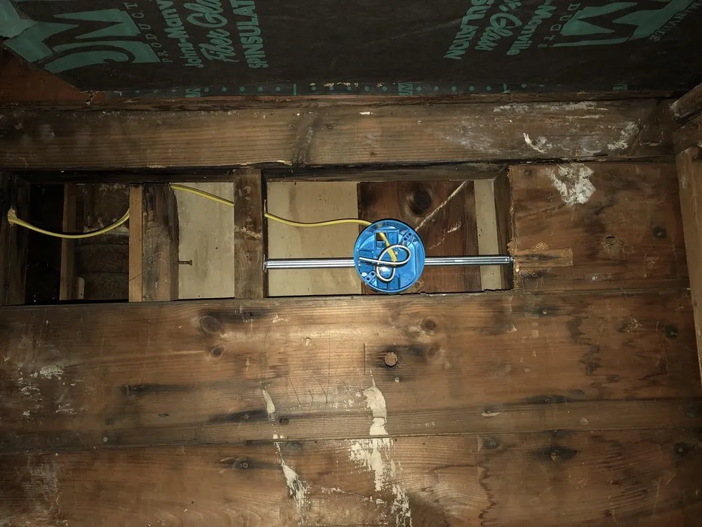 Professional electrician providing outlet and switch repair in , 