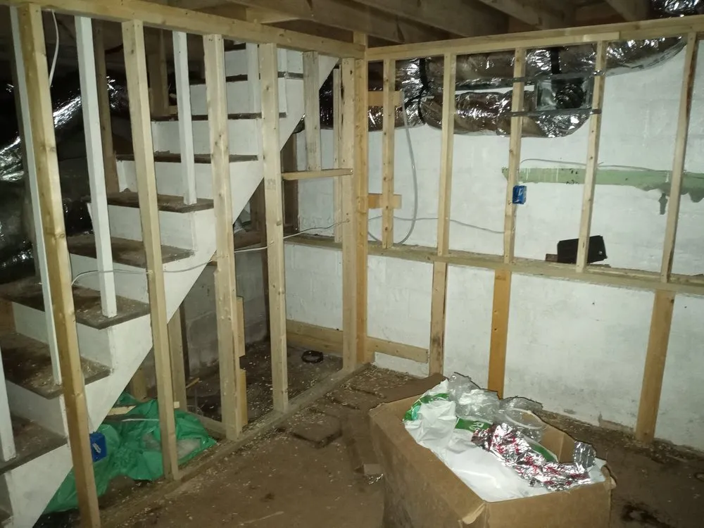 Slide of Royal Electric & Housing