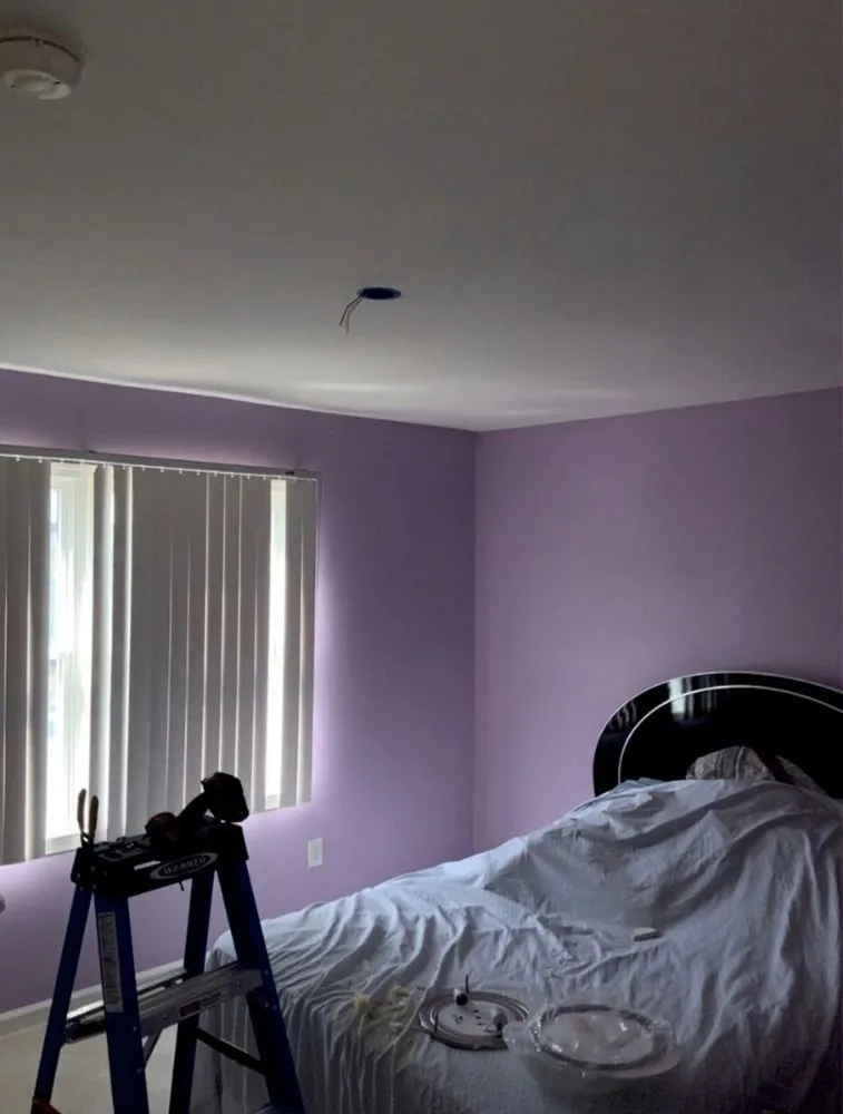 Slide of Royal Electric