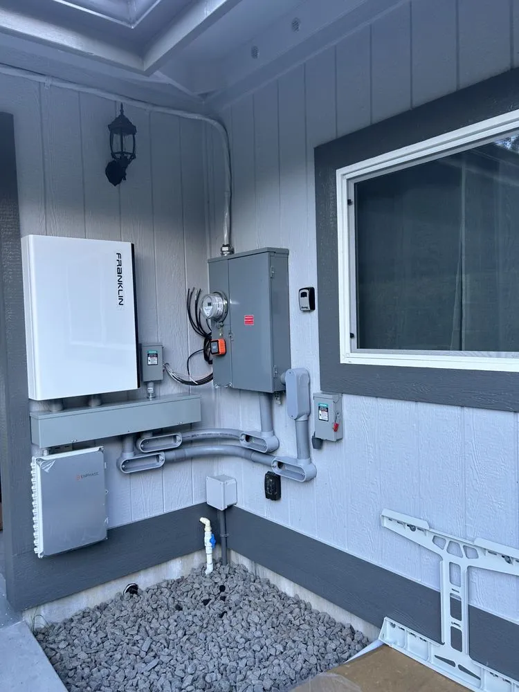 Slide of Royal Hawaiian Builders