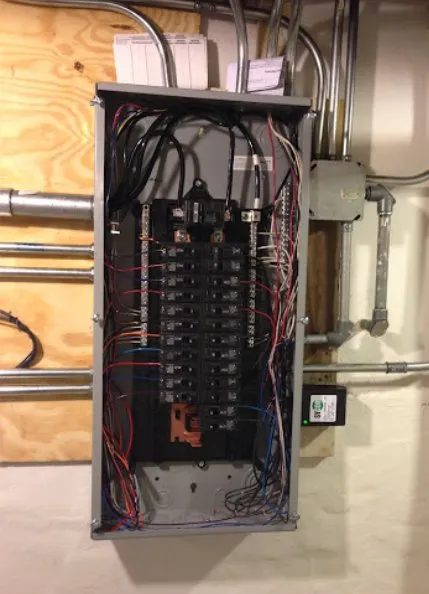 Slide of Royal Kings Electric