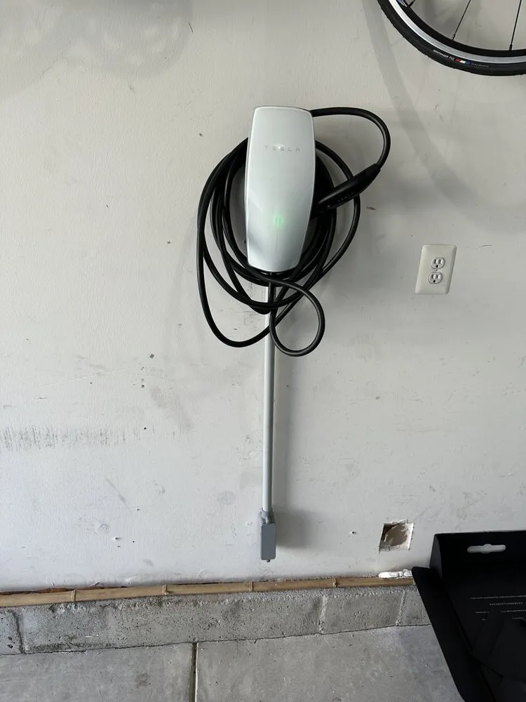 Licensed electrical repair service in Glen Mills, PA - Royal Plumbing Heating & Ac