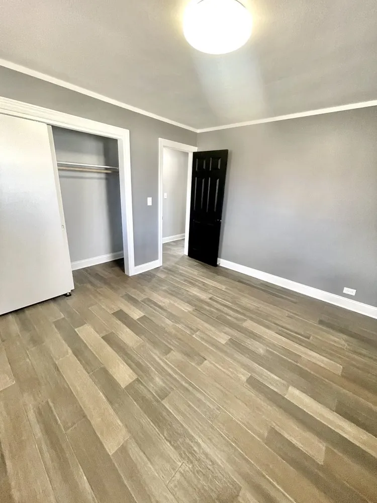 Emergency circuit breaker repair experts serving ,  - Royal Signature Painting