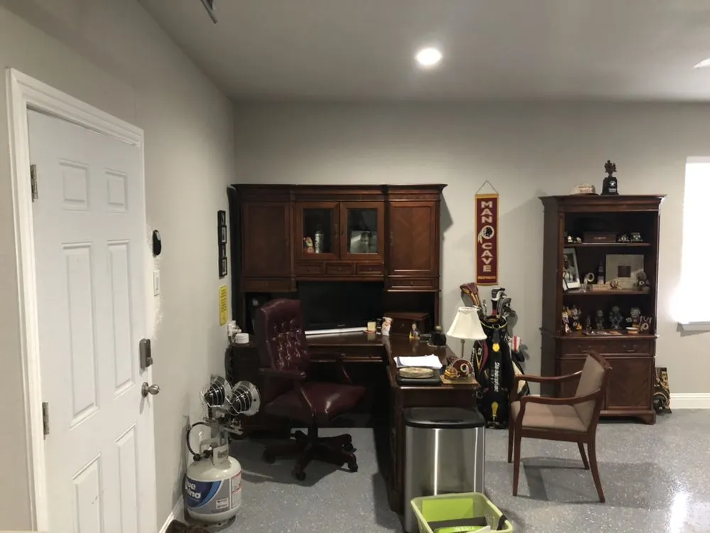 Slide of RoyalLee Electric