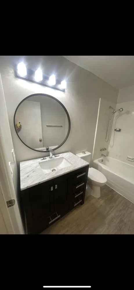 Slide of R&R electrical brothers