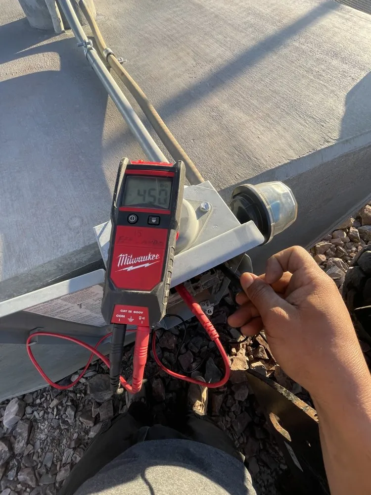 Slide of R&R electrical brothers