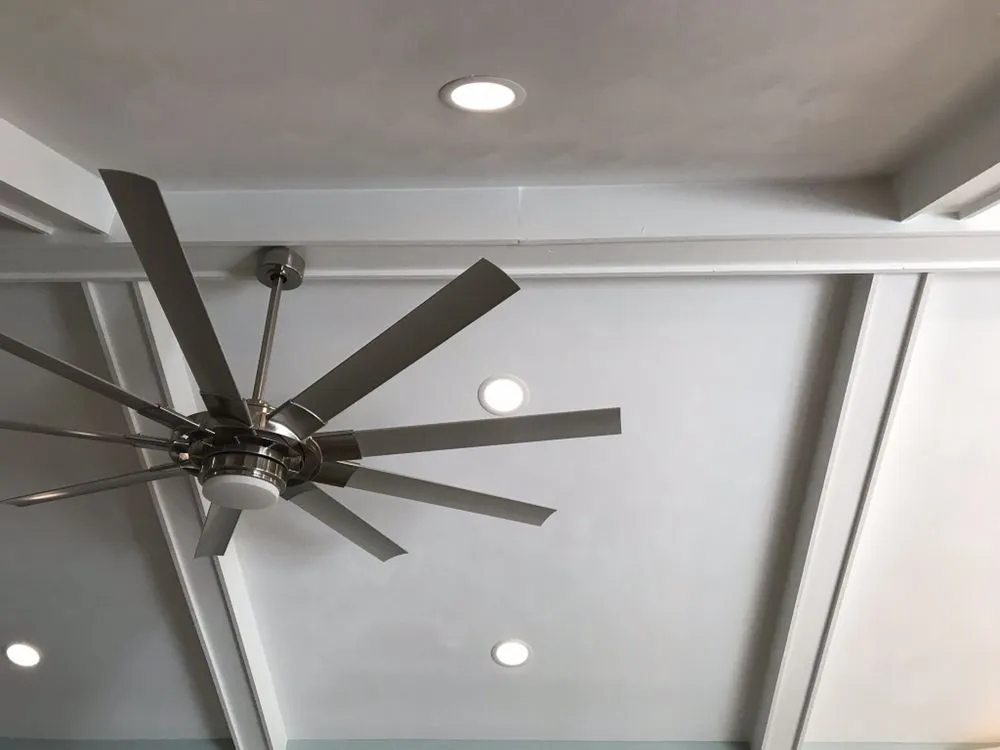 Slide of R&R Electrical Services