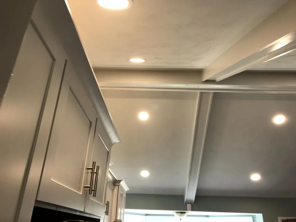 Slide of R&R Electrical Services