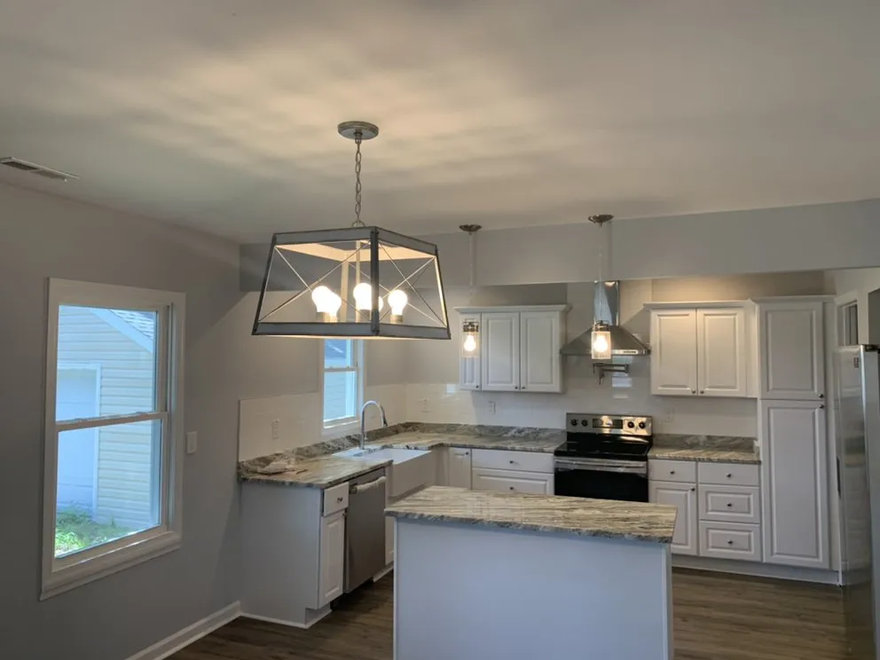 Slide of R&R Electrical Services