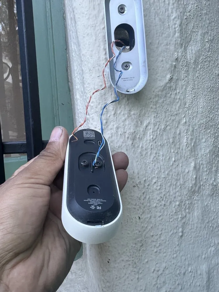 Reliable circuit breaker repair service in San Fernando Valley, CA - RR Electrical Solutions