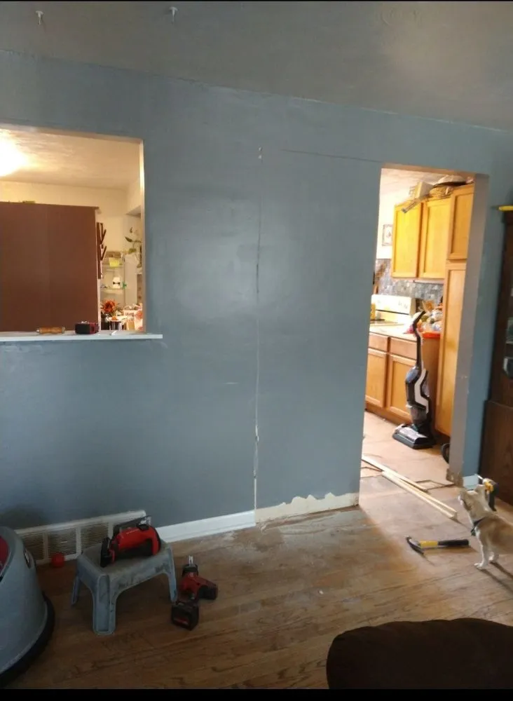 Slide of R&R Gutierrez Handyman Services