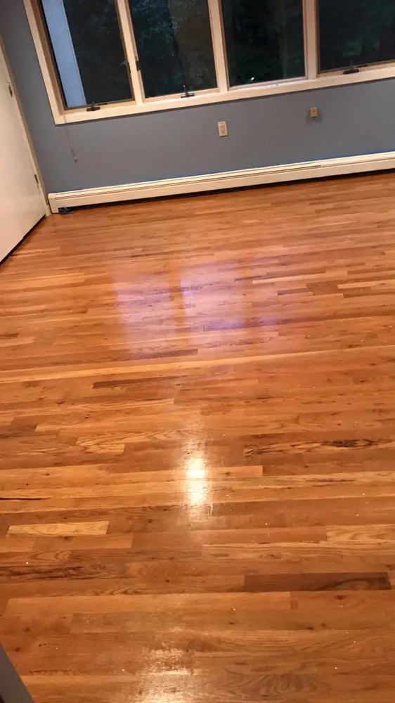 Slide of R&R Handyman