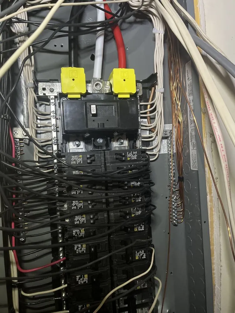 Trusted circuit breaker repair experts serving Niota, TN - R&R Handyman