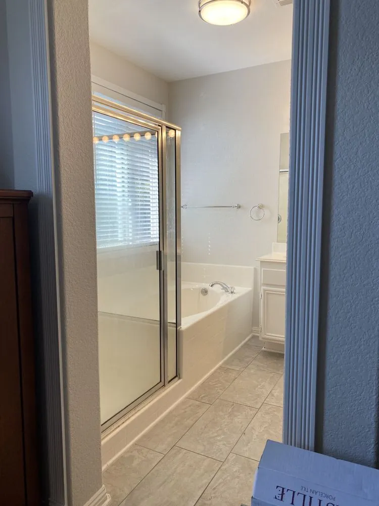 Slide of R&R Services SoCal