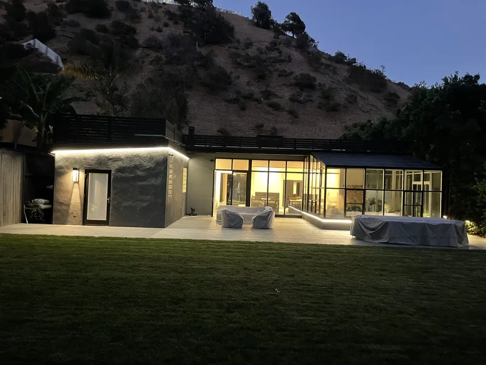 Affordable panel upgrade service in Lake View Terrace, CA - RRZ Lighting & Electric