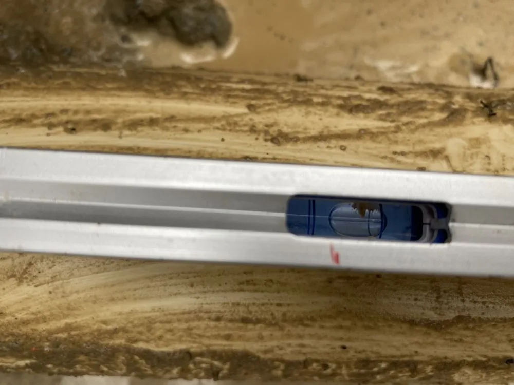 Slide of RT Ray’s Professional Maintenance