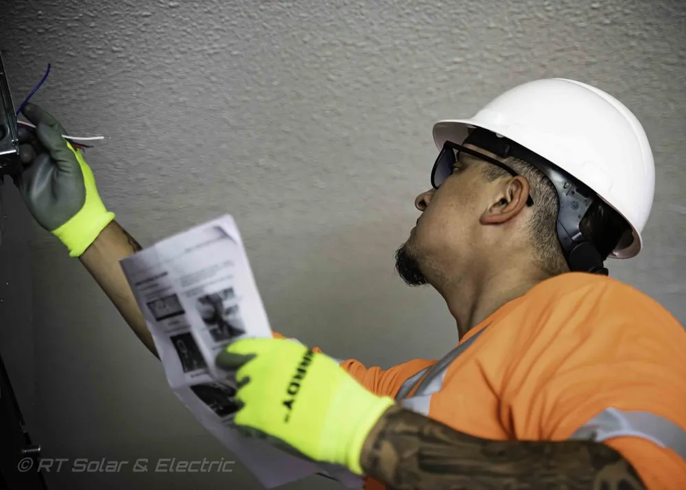 Slide of RT Solar & Electric