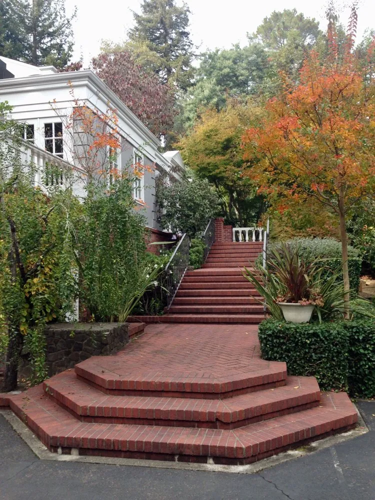 Expert emergency electrical service in ,  by RTR Electric