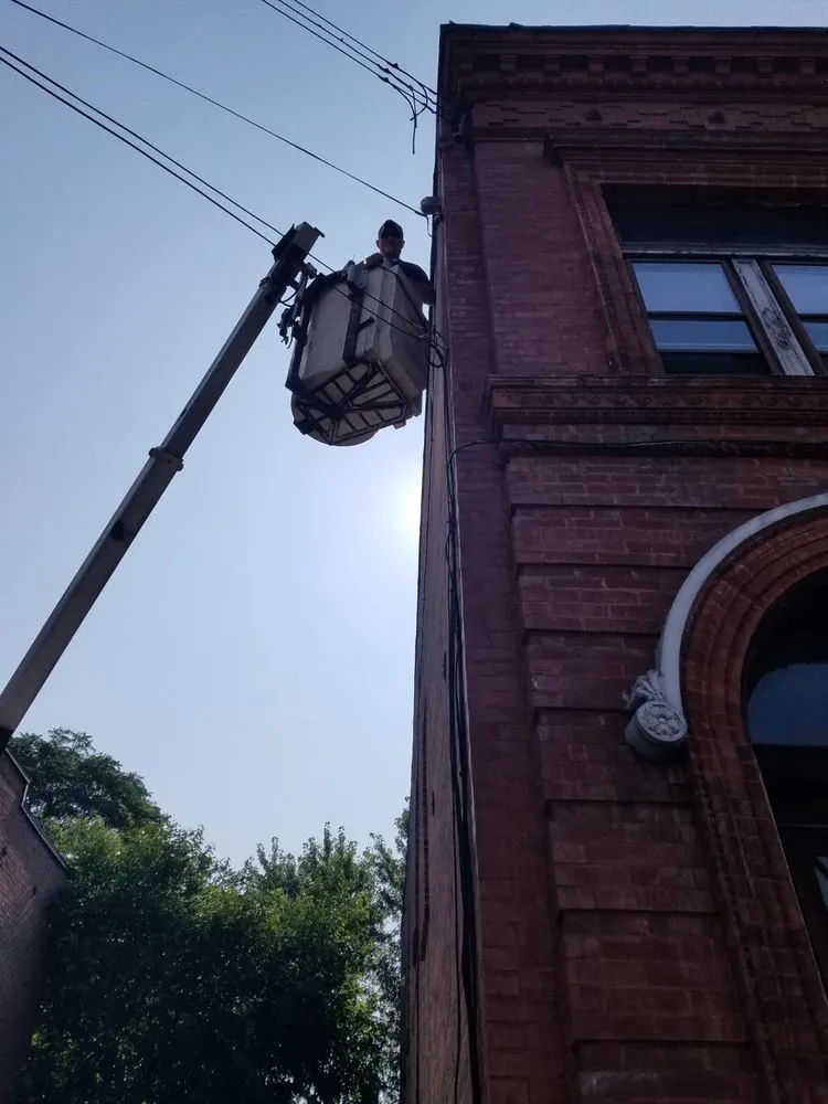 Slide of Rubino Electric