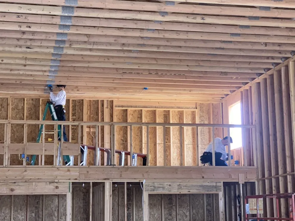 Slide of Ruiz Brothers Electric