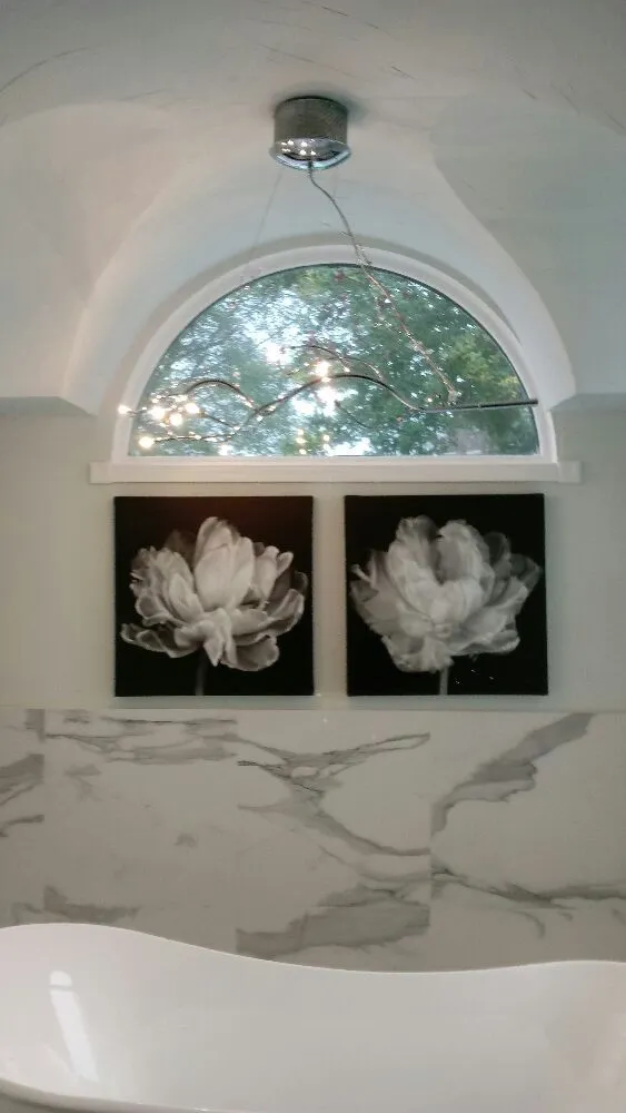 Slide of Ruiz Electric