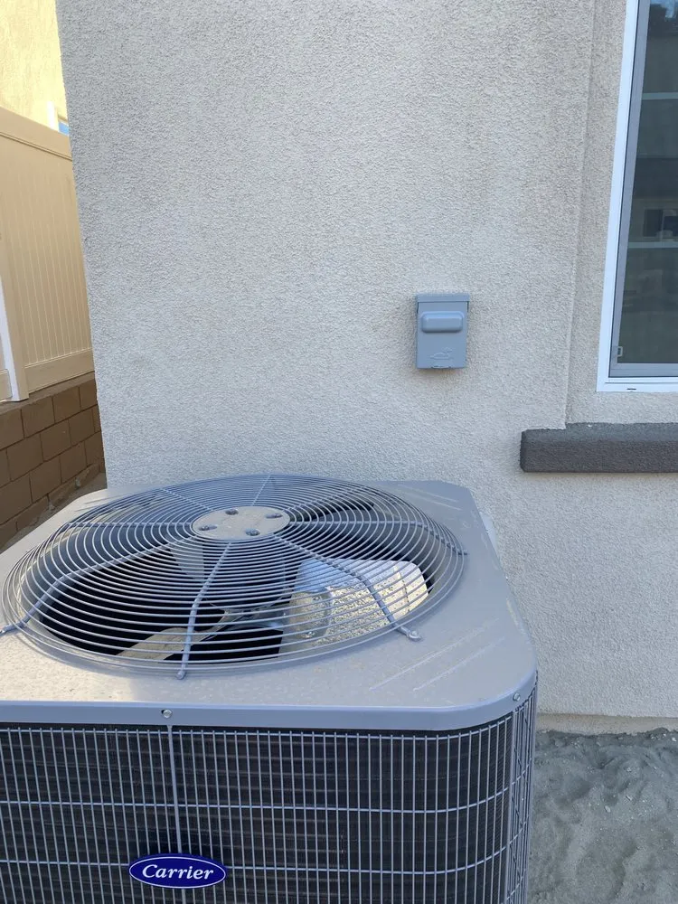 Slide of Ruiz electric