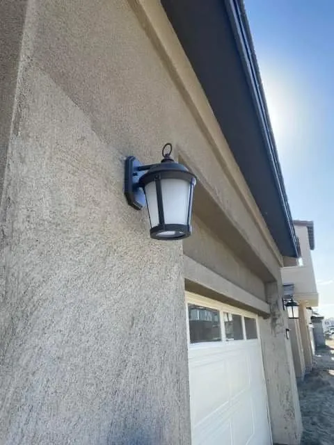 Slide of Ruiz electric