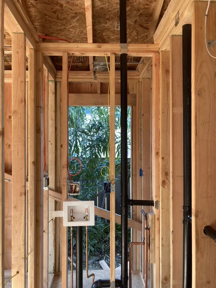 Slide of Ruiz Electric