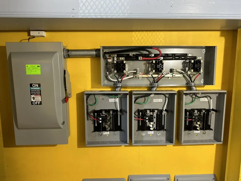 Slide of Ruiz Electric