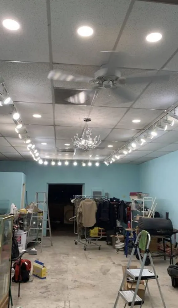 Slide of Ruiz Electric