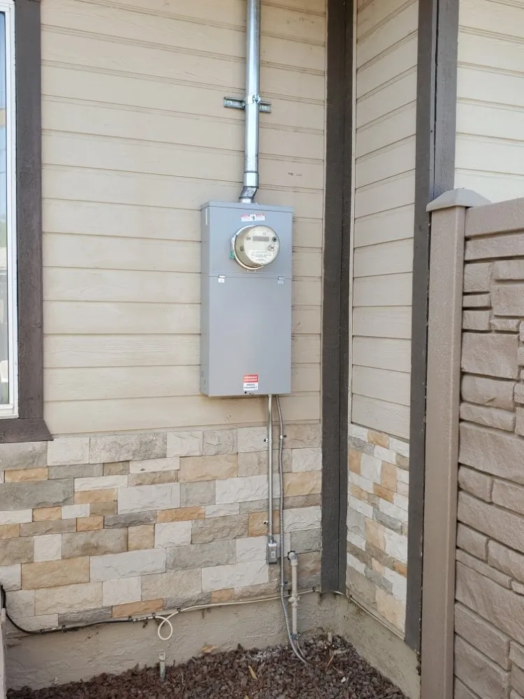 Slide of RUIZ ELECTRICAL