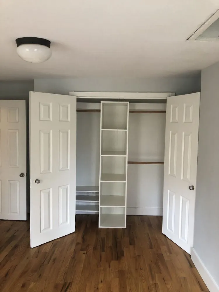 Slide of Ruiz Handyman