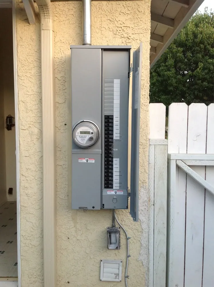 Slide of Rundle Electric