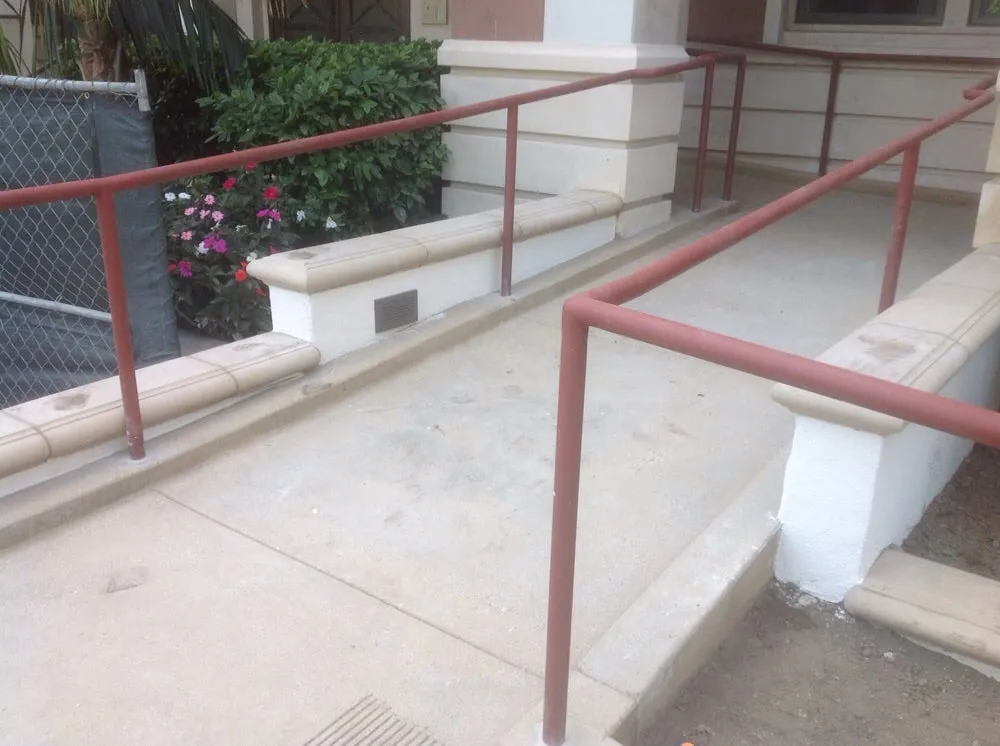 Slide of Rundle Electric