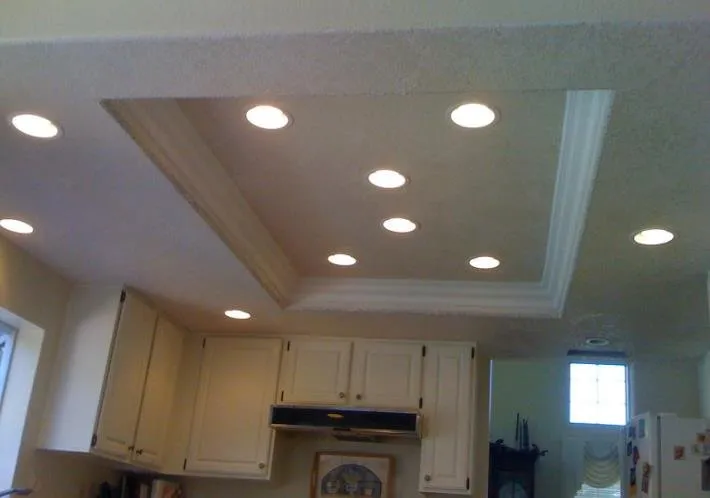 Affordable electrician providing outlet and switch repair in , 