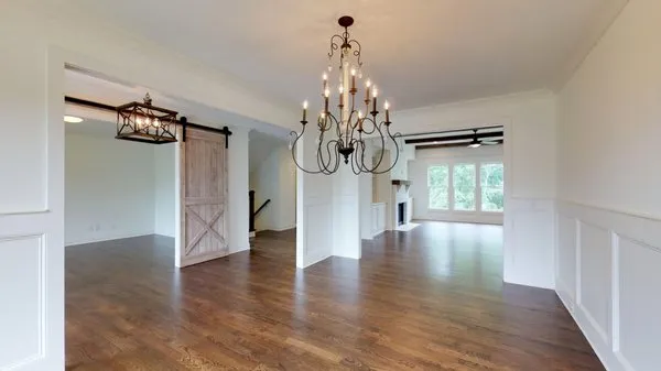 Runway Electrical Contractors Logo