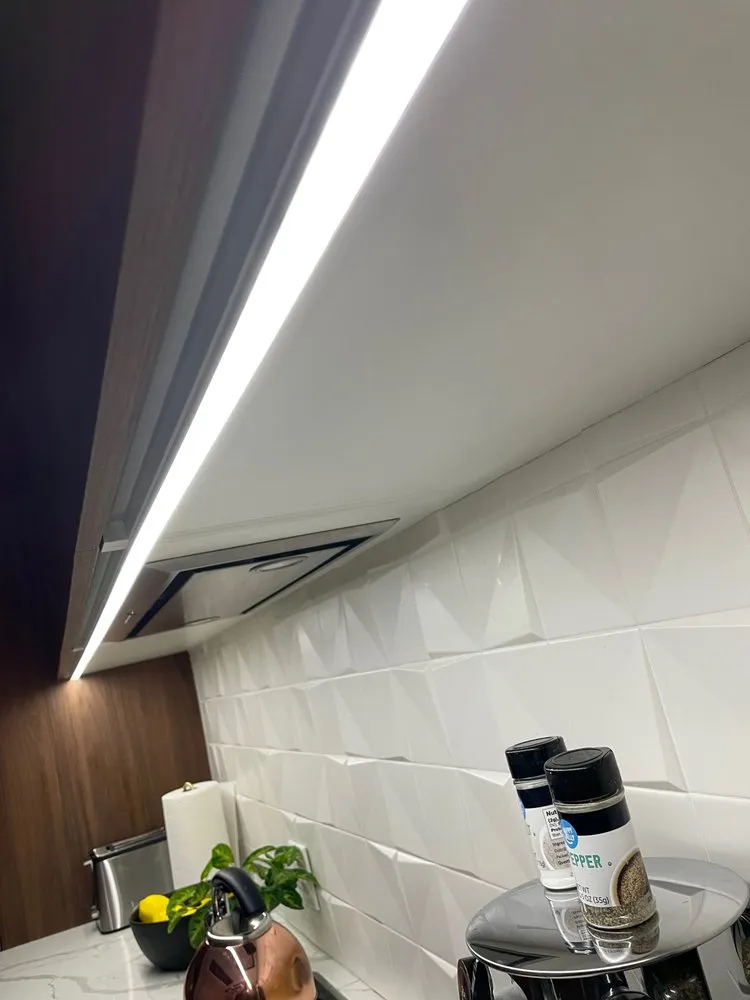 Professional emergency electrical service experts serving ,  - Rusnak Electric